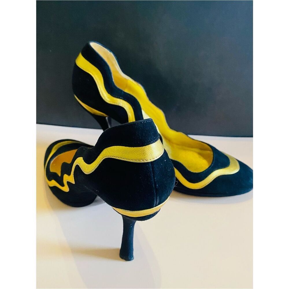 Prada 2008 Black and Gold Scalloped Wavy Heel w Box. Authentic - Picture 14 of 17